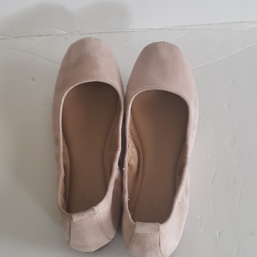 Universal Thread ballet flats